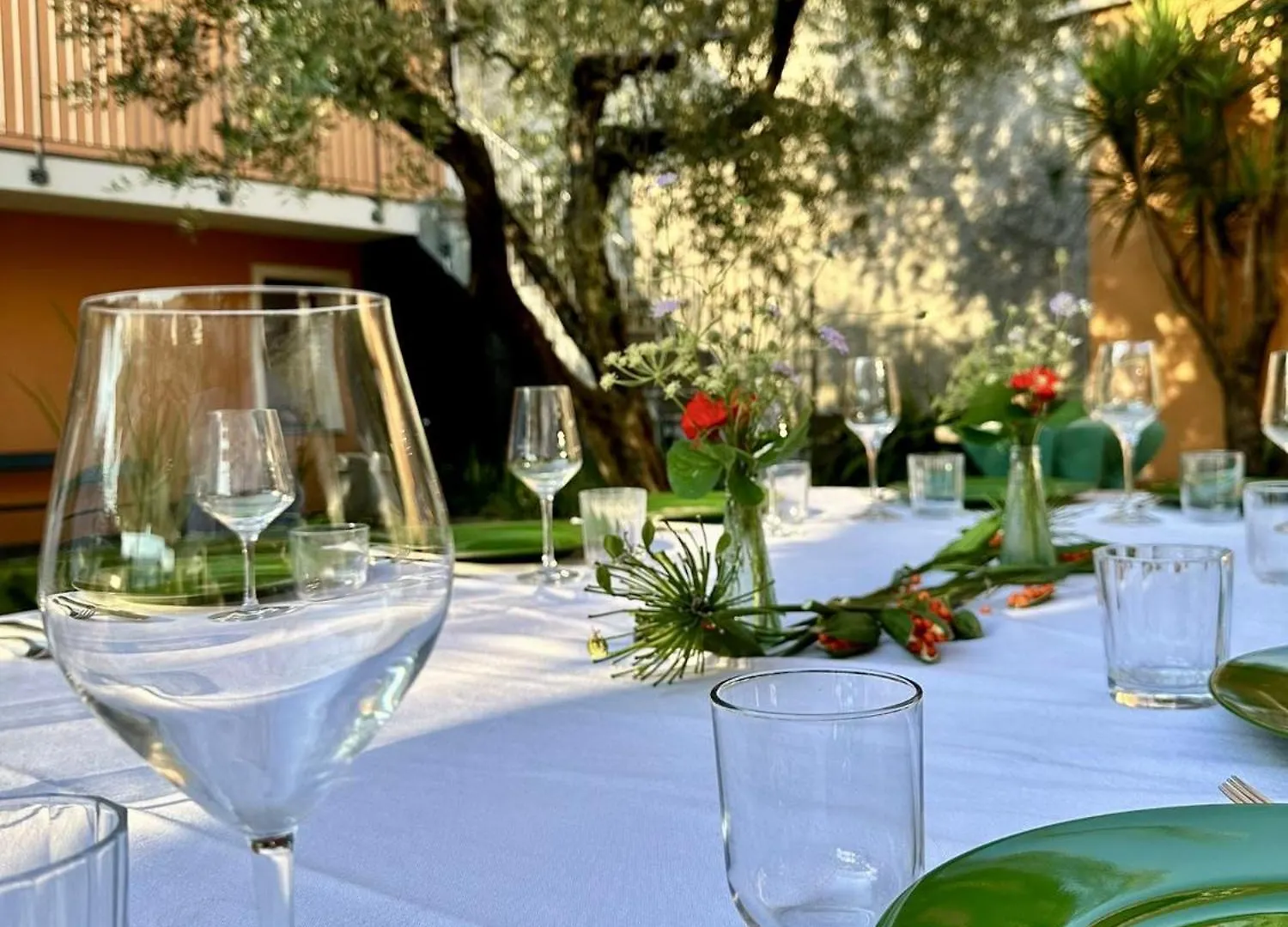 Residenza Di Prestigio In Riva Al Lago Marone Primo Piano 0*,  Italien
