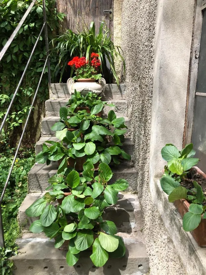 Appartement Residenza Di Prestigio In Riva Al Lago Marone Primo Piano