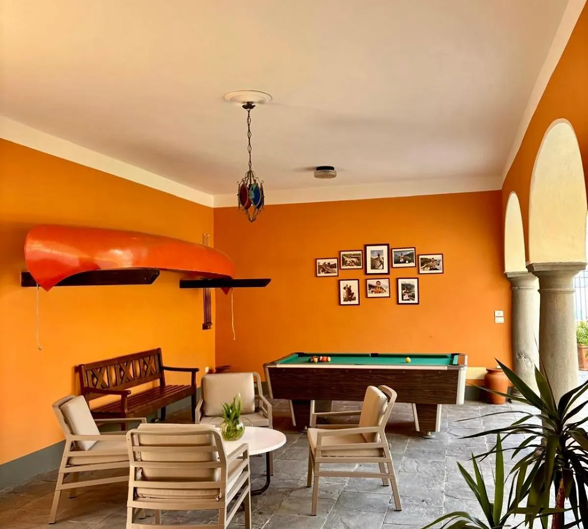 Appartement Residenza Di Prestigio In Riva Al Lago Marone Primo Piano Italie