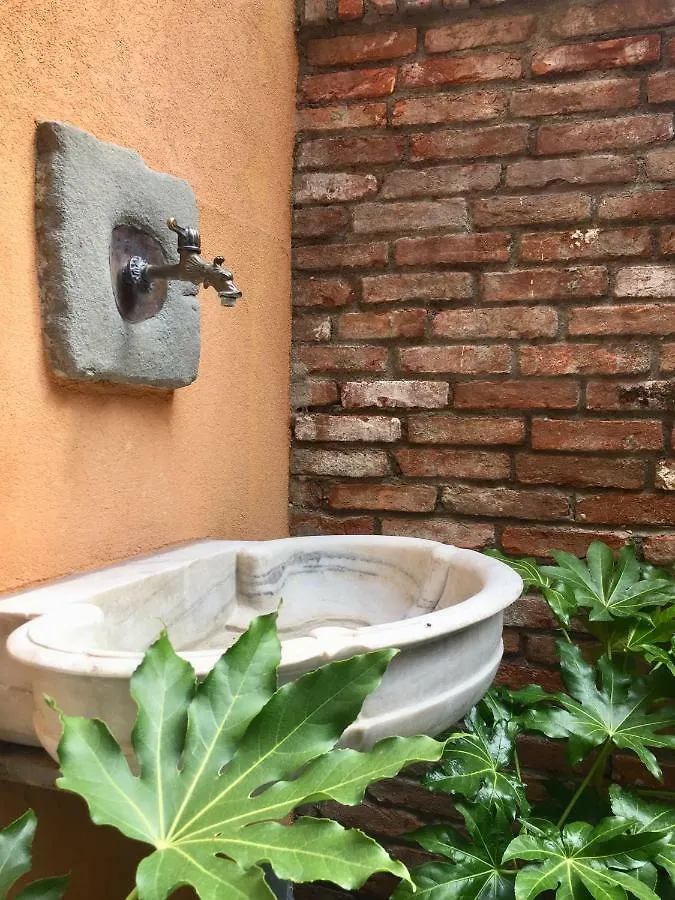 Appartement Residenza Di Prestigio In Riva Al Lago Marone Primo Piano Italie