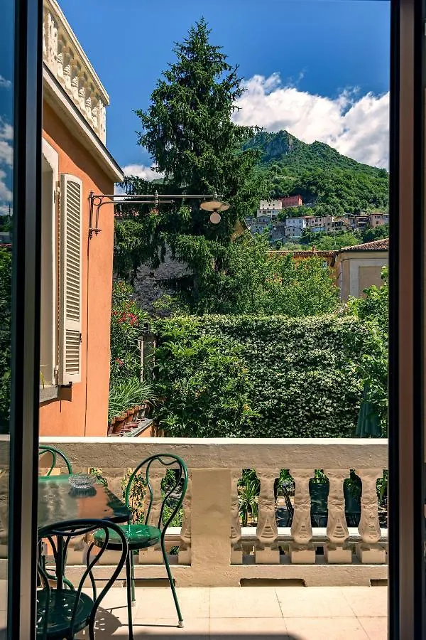 Apartment In Riva Al Lago Di Iseo Residenza Primo Piano Marone